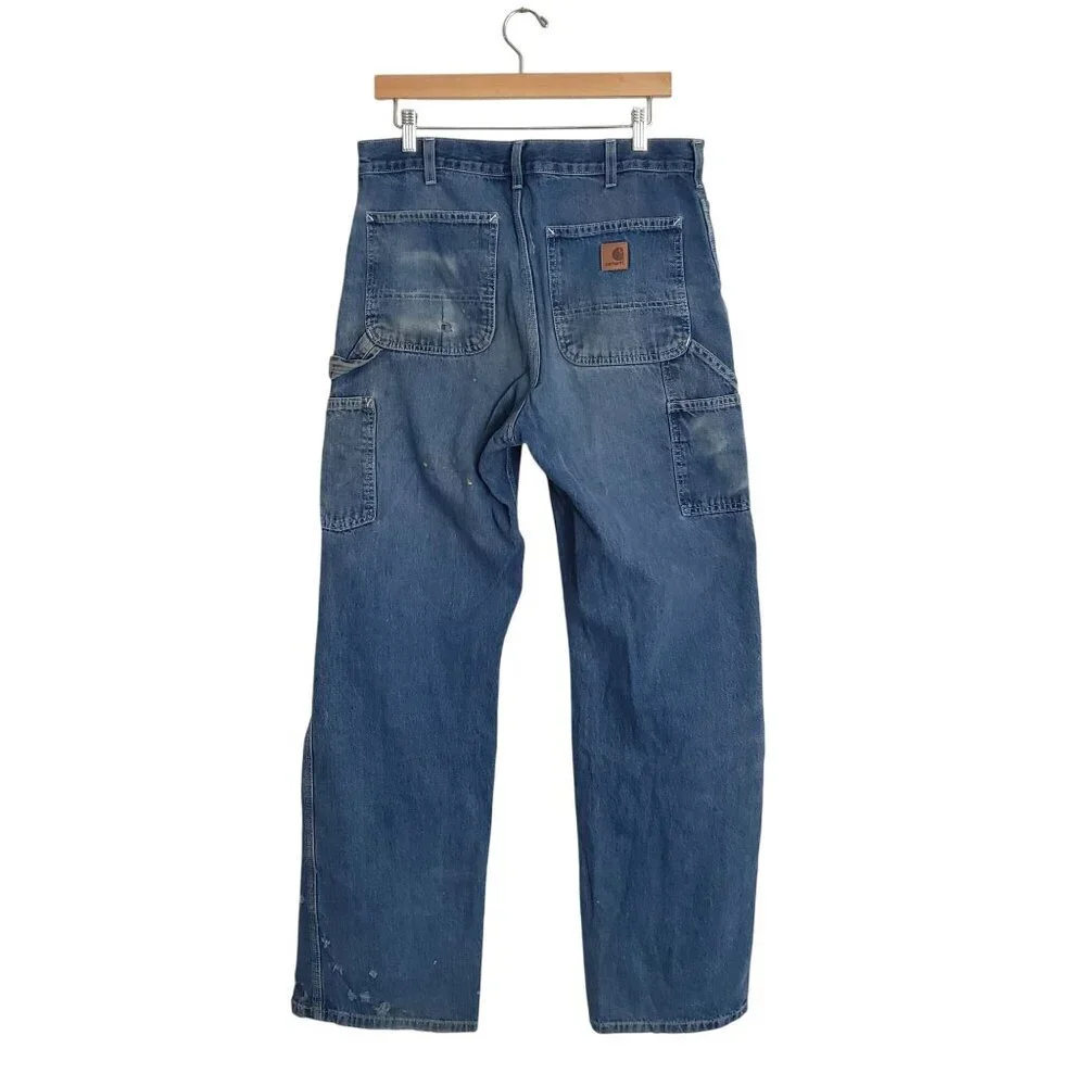 Carhartt thrashed men
